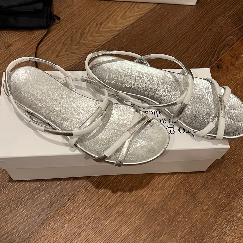 Silver sandals size 36.5